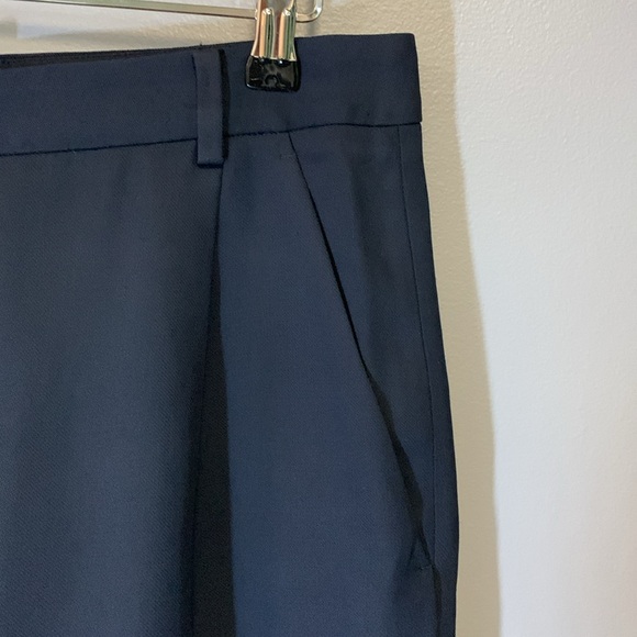 Tara Jarmon Shorts - Picture 2 of 6